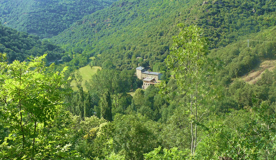 Gardoussel de loin - Les Gites de Gardoussel